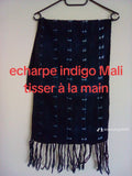 écharpe tissée à la main