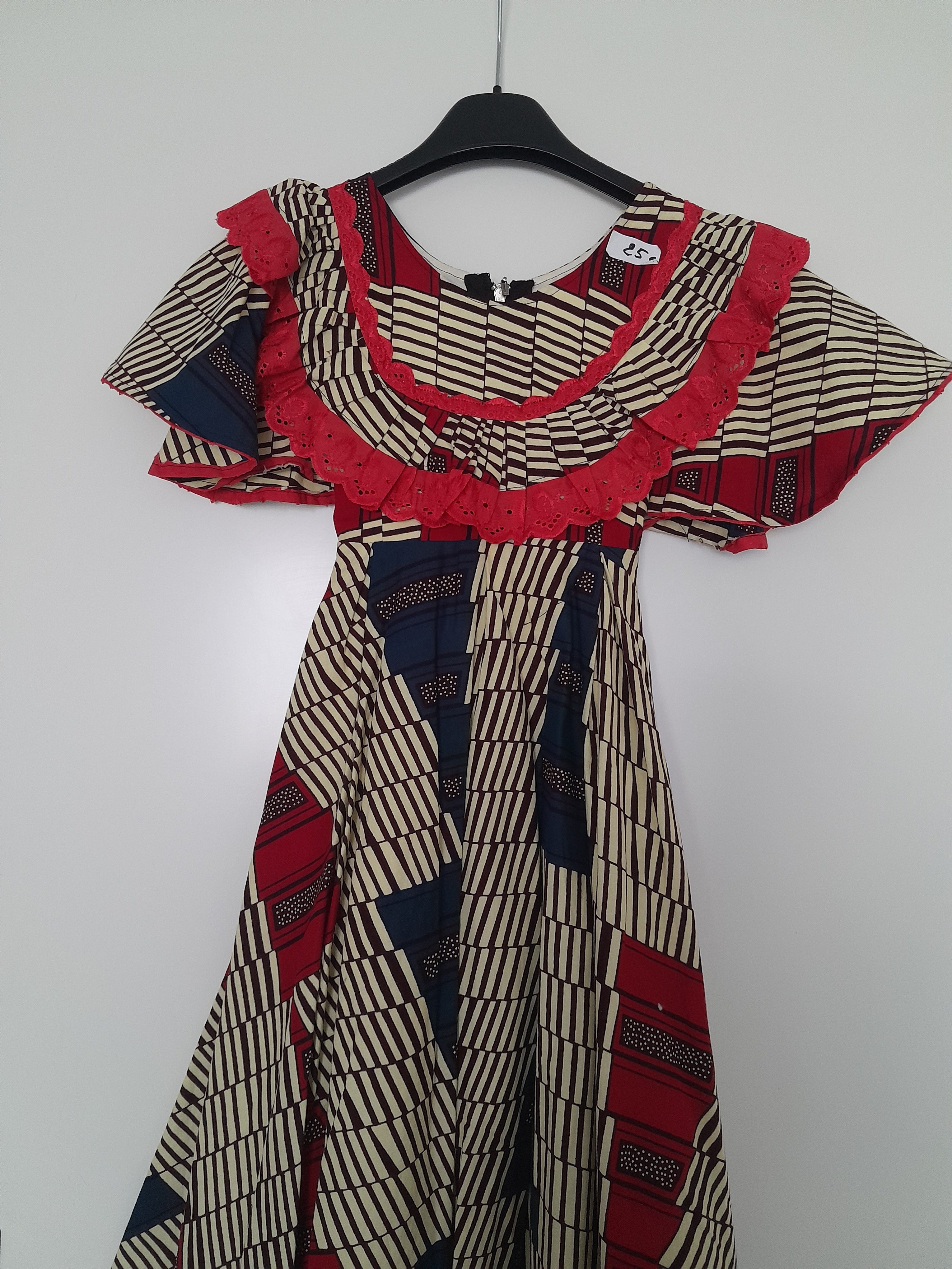 Robes à manches courtes
